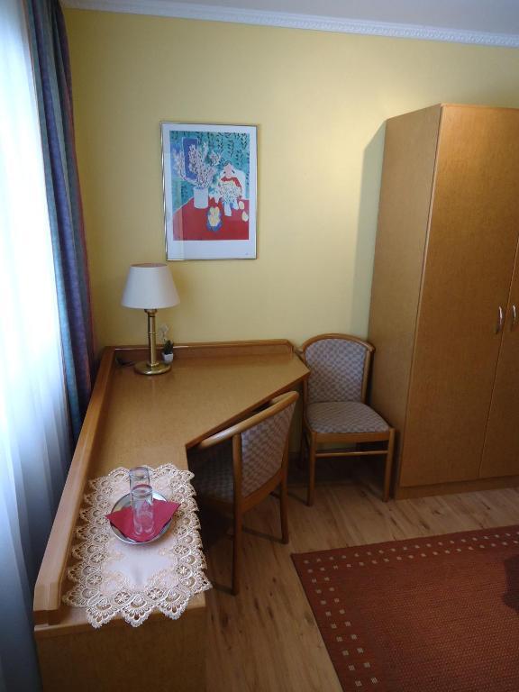 Hotel Ottersleben Magdeburgo Habitación foto